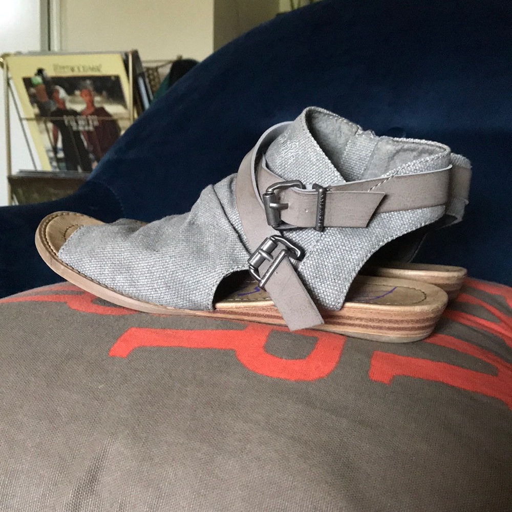 ✨NEW✨ Flat Wedge Sandals